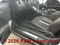 Vehicle photo 7