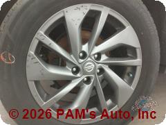 Vehicle photo 6