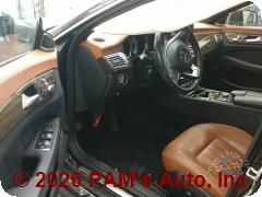 Vehicle photo 7