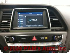 Vehicle photo 10