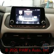 Vehicle photo 10