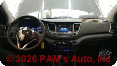 Vehicle photo 11
