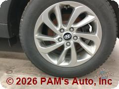 Vehicle photo 6