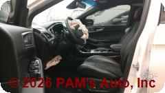 Vehicle photo 7