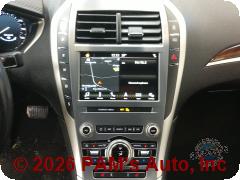 Vehicle photo 10