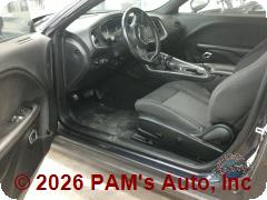 Vehicle photo 7