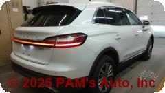 Vehicle photo 3