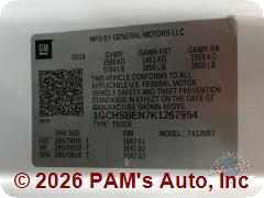 Vehicle photo 13