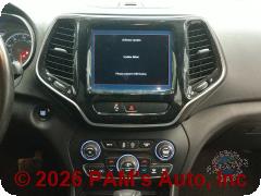 Vehicle photo 10