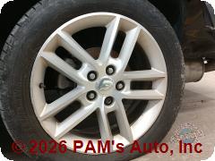 Vehicle photo 6
