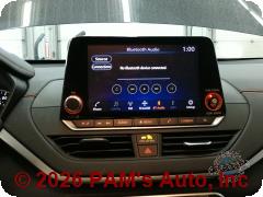 Vehicle photo 10