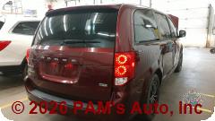 Vehicle photo 3