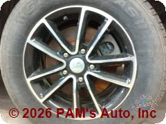 Vehicle photo 6
