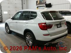 Vehicle photo 4