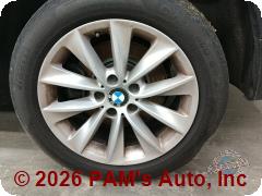 Vehicle photo 6