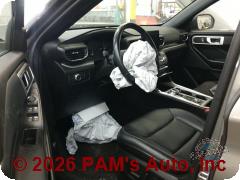 Vehicle photo 7