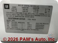 Vehicle photo 13