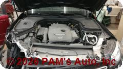 Vehicle photo 12