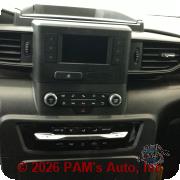 Vehicle photo 10