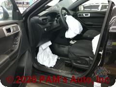 Vehicle photo 7