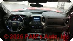 Vehicle photo 11