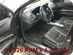 Vehicle photo 7
