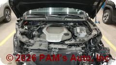 Vehicle photo 12
