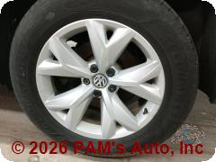 Vehicle photo 6