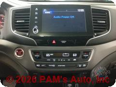 Vehicle photo 10