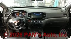 Vehicle photo 11