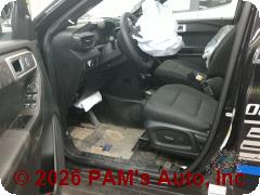 Vehicle photo 7