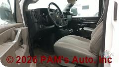 Vehicle photo 7