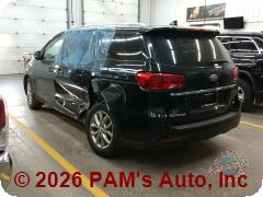 Vehicle photo 4