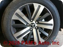 Vehicle photo 6