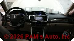 Vehicle photo 11