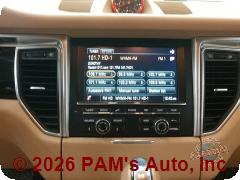 Vehicle photo 10