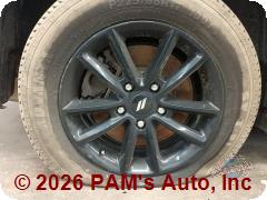 Vehicle photo 6