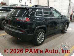 Vehicle photo 3
