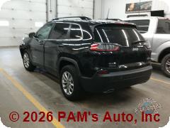 Vehicle photo 4