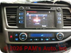 Vehicle photo 10