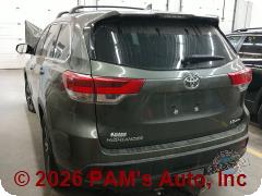 Vehicle photo 4