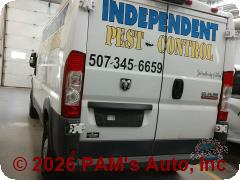 Vehicle photo 4