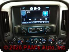Vehicle photo 10