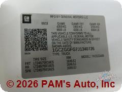 Vehicle photo 13