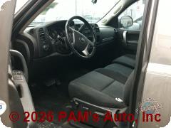 Vehicle photo 7