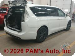 Vehicle photo 3