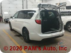 Vehicle photo 4