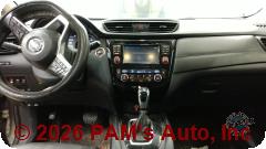 Vehicle photo 11
