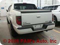 Vehicle photo 4