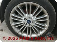 Vehicle photo 6